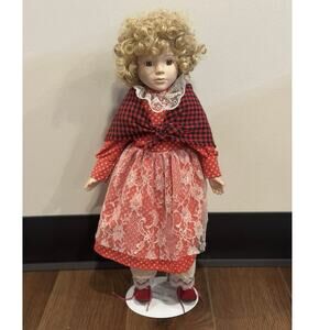 The Heritage Mint Ltd. Collection Doll - Beth D-63